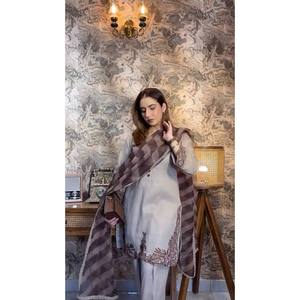 Conjunto de Traje Gris para Mujer ZSR con Top, Pantalón y Dupatta, Talla M - Product Image 5