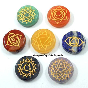 Ensemble de disques gravés 7 chakras en pierres précieuses, personnalisable, boîte en bois étanche, pierres naturelles, vente en gros, cristaux Amayra, décoration intérieure - Product Image 5