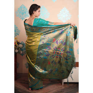 Sari de Seda Paithani Verde con Bordado Zari y Diseño de Pavo Real, Tejido Tradicional, 650g, Elite Weaves - Product Image 3