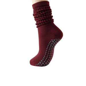 OEM Wholesale Women Thick <b>Grip</b> Slouch <b>Socks</b> Anti-Slip Knitted Design Cotton Crew <b>Grip</b> Anti Slip Pilates Ankle Yoga <b>Socks</b> - Product Image 3