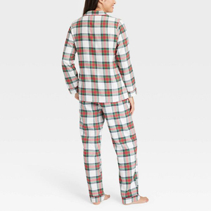 Pijamas a juego para parejas con estampado a cuadros, conjunto de pijamas para él y para ella para el Día de San Valentín, para hombres y mujeres - Product Image 2