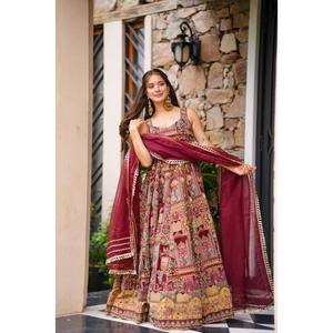 Robe Anarkali en soie de créateur et dupatta pour les fêtes - Taille XS - Product Image 2
