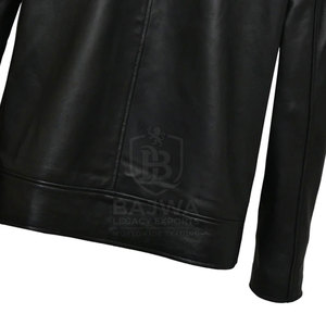 Chaqueta de Motociclista Moderna con Diseño Inspirado en la Motociclismo, Tejido Resistente y Ajuste Cómodo para Uso Urbano y al Aire Libre - Product Image 5