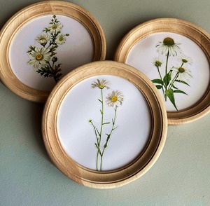 Cadre photo en bois fait main, design cannelé, personnalisable, logo sur mesure, durable, écologique, incassable, couleur pleine - Product Image 1