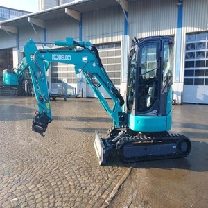 Mini-excavatrice Kobelco pour les travaux quotidiens de préparation de chantiers, d'aménagement paysager, d'installation et d'entretien des équipements. - Product Image 4
