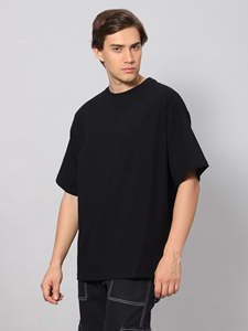 T-shirt noir surdimensionné pour homme, mélange de coton, épaules tombantes, style streetwear décontracté, vêtements d'été, logo personnalisé, marque privée - Product Image 3