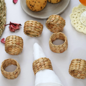 Anillo para Servilletas Tejido a Mano de Jacinto de Agua Natural Huangtu para Decoración de Mesa, Soporte Trenzado para Servilletas, Boda - Product Image 4
