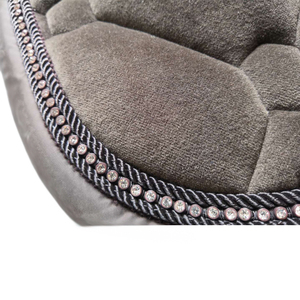 Tapis de selle en velours personnalisé pour cheval, tapis d'équitation anglais, doublure en maille, rembourrage en polyester, tout usage, fabricant OEM équestre - Product Image 6