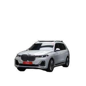 BMW X7 XDrive 40d Design Pure Excellence Mai 2023 6 places avec boîte de vitesses automatique Diesel Direction à gauche 49 297 km - Product Image 1