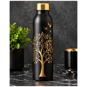 ขวดน้ำทองแดงสีดำลายต้นไม้สีทอง พกพาสะดวก ทันสมัย หรูหรา สำหรับเดินทาง - Product Image 1