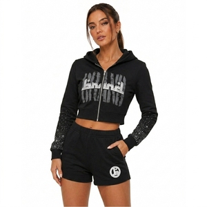 Ensemble de survêtement court à capuche marron pour femme avec strass, sweat-shirt zippé et short, style streetwear décontracté, idéal pour l'automne - Product Image 4
