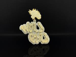 Pendentif personnalisé en acier inoxydable plaqué argent, motif enfant sauvage, avec diamants glacés, style médaille de victoire, breloque hip-hop, bijoux unisexe - Product Image 1