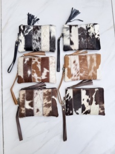 Pochette de poignet élégante en cuir de vachette à motifs western, petit portefeuille avec patchs personnalisés pour usage quotidien - Product Image 5