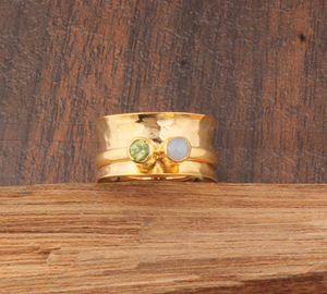 Bague Éternité Classique en Argent Sterling avec Opale Naturelle Arc-en-ciel pour Femme – Idée Cadeau Bijoux Fins pour Mariage et Fêtes - Product Image 2