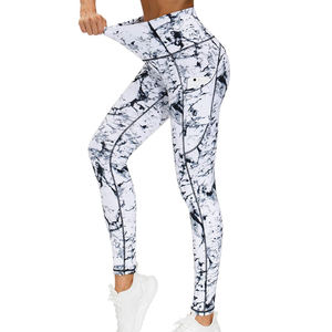 Leggings vintage pour femmes TAYUMA INDUSTRIES fabriqués au Pakistan, taille haute, extensibles, respirants, antibactériens, longueur cheville uniquement - Product Image 2