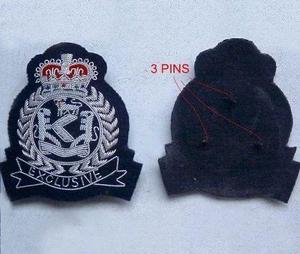 Parche/Insignia de Lujo Indio con Bordado a Mano Exclusivo de León, Hilo Metálico, Corona de Plata y Corona de Hojas, Resistente al Agua - Product Image 3