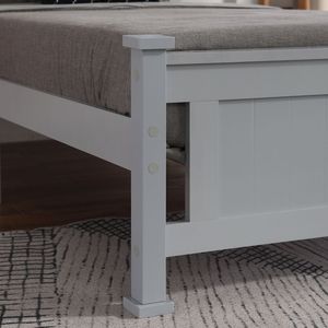 Letto in Legno Decorativo Grigio a Misura Intera con Design Verticale - Product Image 5