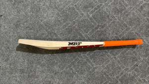 ไม้คริกเก็ต Benpro Enterprises MRF English Willow รุ่นใหม่มาแรง ขายดีที่สุด สำหรับซอฟท์บอล เป็นมิตรกับสิ่งแวดล้อม คุณภาพสูง - Product Image 2