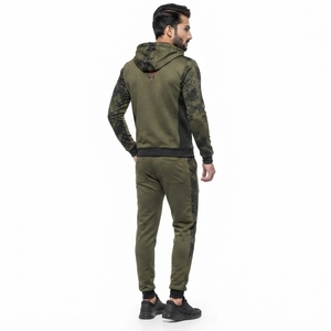 Ensemble d'entraînement de haute qualité, polyvalent, pour hommes, imprimé, confort premium, tissu durable pour la pratique sportive, les voyages, OEM - Product Image 2