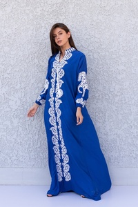 Vestido elegante de mujer y Niña de algodón azul real Suzani bordado a mano - Product Image 5