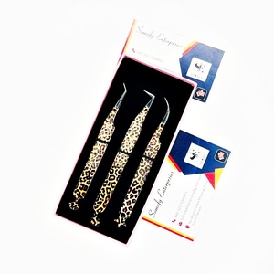 Pince à cils Somofy Enterprises, design inférieur imprimé léopard, acier inoxydable, pointe lisse, longueur 10 mm, prise en main parfaite, précision - Product Image 3