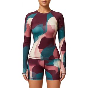 Camiseta Deportiva Ajustada Personalizada para Mujer, de Nailon y Elastano, Manga Larga, para Yoga, Entrenamiento, Gimnasio y Pilates - Product Image 1