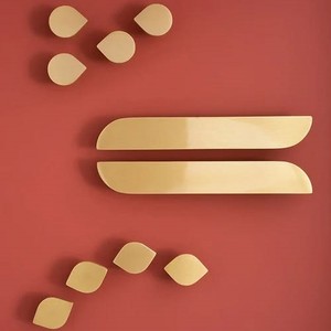 Premium Brass Leaf Cabinet Door <b>Pull</b> Handles <b>Gold</b> Finish Decorative Wardrobe <b>Drawer</b> <b>Pulls</b> Luxury Furniture Hardware Set Home - Product Image 1