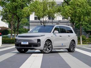 2025 Lixiang L9 Híbrido Eléctrico Familiar de 6 Asientos, Versión Flagship con R21 de Cuero, Tracción Total (AWD), de Largo Alcance y Alta Velocidad - Product Image 5