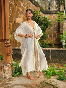 Nuevo y elegante vestido caftán de algodón Khadi, túnica artesanal étnica con cuello en V, estilo oversized, hecho a mano, para estar en casa, maxi, para mujer. - Product Image 5