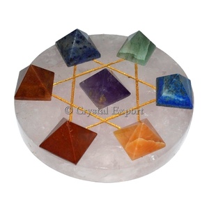 Cuarzo Rosa con Kit de pirámides de siete chakras - Product Image 1
