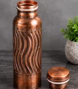 Copper Water Bottle Minimalist Design Portable Travel Flask With Lid Pure copper water bottle Eco-friendly <b>drinkware</b> - Product Image 5