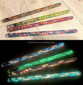 Baguette magique à effet lumineux 29,5 cm pour enfants, tube visible la nuit - Product Image 3