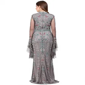 Robe de soirée de luxe à col haut gris anthracite avec manches longues évasées - Élégante robe longue en tulle ornée de perles florales multicolores pour femme - Product Image 2