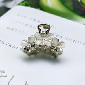 Popular perla mariposa pinza para el pelo moda accesorio para el cabello - Product Image 2