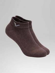 Chaussettes personnalisées brodées de haute qualité, chaussettes en coton doux, chaussettes respirantes, tissu de haute qualité, chaussettes OEM haut de gamme - Product Image 1