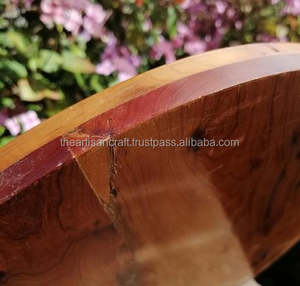 ถาดไม้ทรงกลมขัดเงา ประดับมุกอย่างประณีต สไตล์รักและเรือเดินสมุทร เหมาะสำหรับของที่ระลึกและของขวัญแต่งงาน - Product Image 6