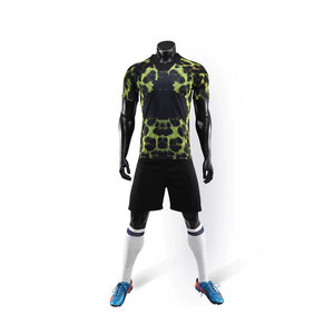 Conjuntos de Uniformes de Fútbol Cómodos y Ligeros en Venta, Conjuntos de Uniformes de Fútbol de Alta Calidad a Buen Precio - Product Image 1