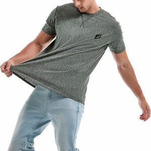 Camisetas de hombre al por mayor con lavado ácido, logotipo personalizado, vintage, con punto de cruz, lisas, desgastadas, estilo urbano, para gimnasio y fitness, B2B, EE. UU. - Product Image 3
