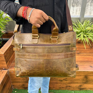 Sacs à bandoulière en cuir de buffle véritable personnalisés pour sac à main à bandoulière en cuir de vachette unisexe avec compartiment pour ordinateur portable - Product Image 2