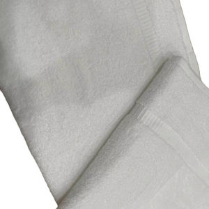 Juego de Toallas de Hotel de Lujo de 5 Estrellas con Logotipo Personalizado, Toallas Blancas 100% Algodón, Toallas Faciales, de Manos y de Baño - Product Image 2