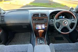 Nissan Gloria Gran Turismo Ultima de 1996 - Product Image 4