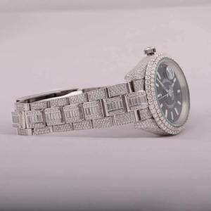 Montre de luxe pour homme en acier inoxydable avec diamants, mouvement à quartz analogique, boîtier rond de 40 mm, verre saphir, fermoir déployant - Product Image 2