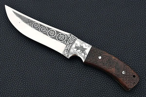 Couteau artisanal unique gravé à la main, acier D2, cadeau fait main, cadeau personnalisé pour lui. - Product Image 4