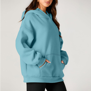 Sweat-shirts oversize pour femmes, coupe décontractée, matière polaire douce, design confortable, parfaits pour les tenues décontractées, la détente et le streetwear. - Product Image 4