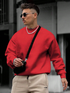 เสื้อสเวตเชิ้ตผู้ชายสีแดง ผ้าฝ้าย คอกลม ทรงปกติ สวมใส่สบาย ผ้าถัก สีพื้น พิมพ์ลายดิจิทัล ป้องกันขนร่วง ใส่ได้ในฤดูใบไม้ร่วง - Product Image 4