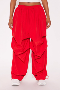 Pantalones Harem Rojos, Cintura Elástica, Corte Holgado, Satén 100% Poliéster, Estilo Hip Hop, Color Sólido, Puños con Cordón - Product Image 1