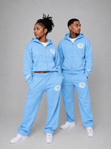 Chándal Unisex con Capucha, Transpirable y Ecológico, con Logotipo Personalizado, 100% Algodón Felpa, Ropa Deportiva, Diseño Moderno de Otoño - Product Image 3