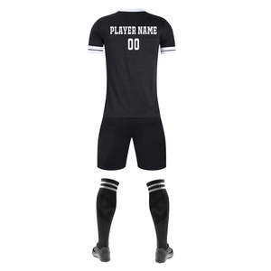 Ensemble de maillot de football noir pour homme, manches courtes, avec short et chaussettes - Product Image 2