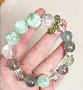 Premium Resin <b>Bracelet</b> with Exclusive Artistic Beauty Stylish Jewelry for Boutique and Wholesale Markets - Product Image 2