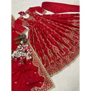 Vestido Anarkali para mujer para fiestas Secuencia y trabajo de bordado para un aspecto elegante - Product Image 3